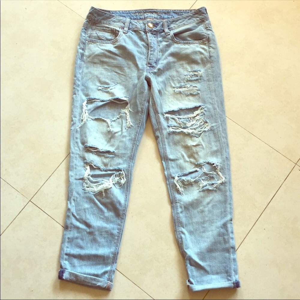 American Eagle boyfriend jeans